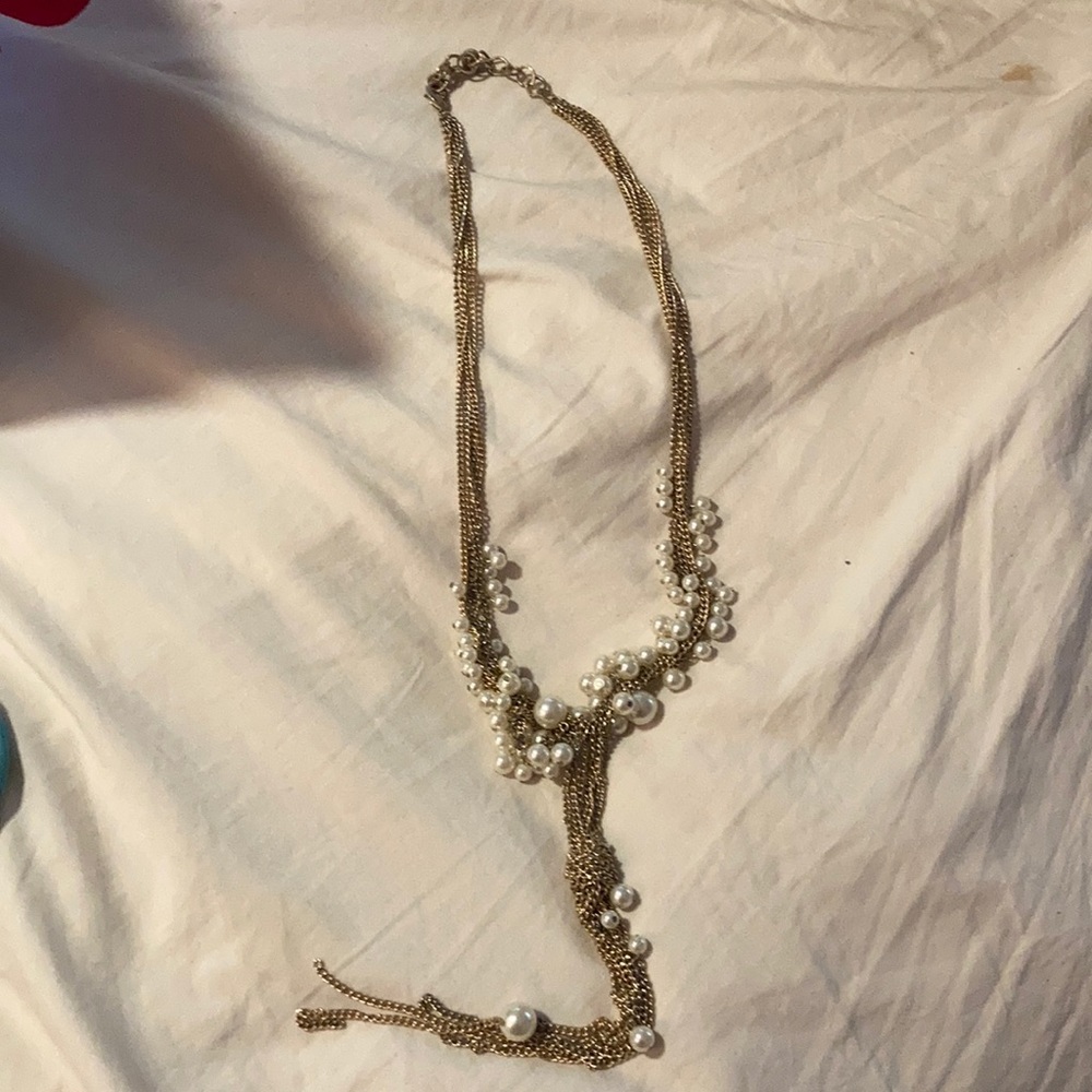 Faux gold and pearl necklace